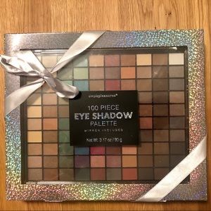 100 piece eye shadow palette . Never opened .